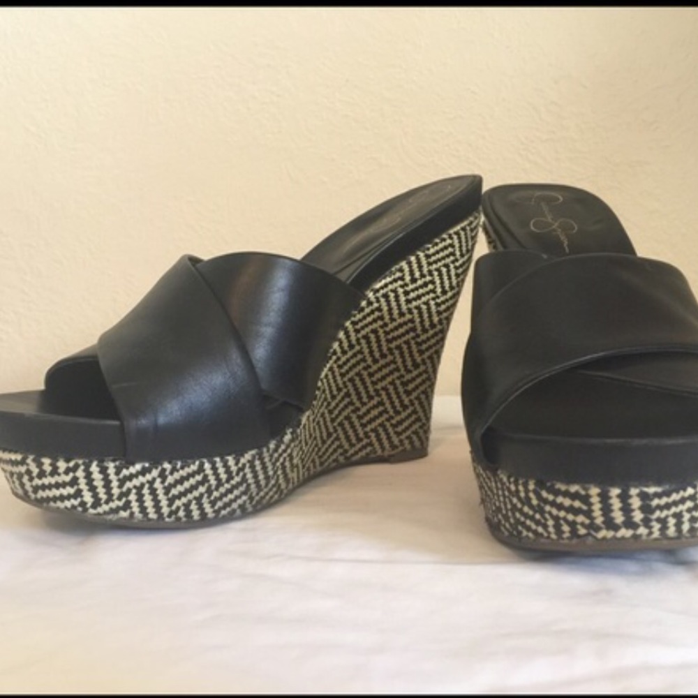 Jessica Simpson Wedges